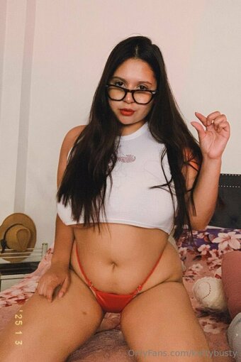 kattybusty Nude Leaks Photo 20