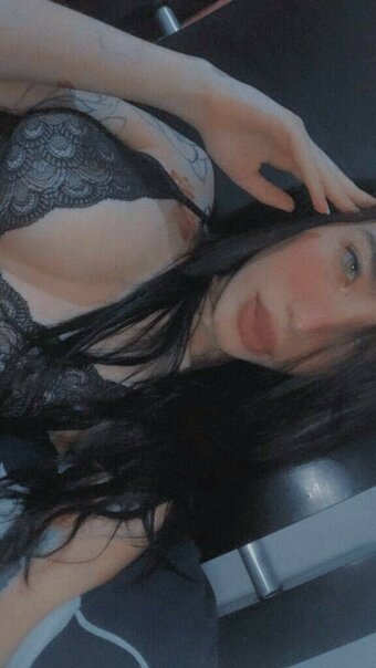 katxrox / kat.rox / katviox Nude Leaks OnlyFans Photo 12