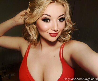 kayyllaa20 Nude Leaks Photo 18