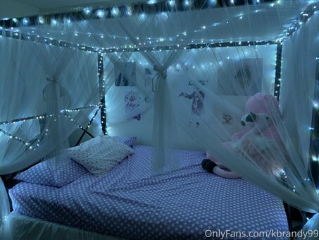 kbrandy99 Nude Leaks Photo 2