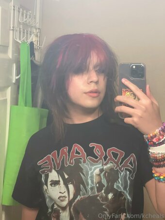 kcheals Nude Leaks Photo 2