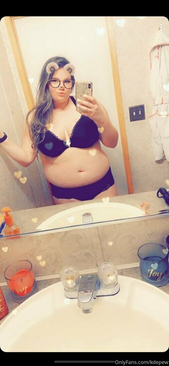 kdepew Nude Leaks Photo 8