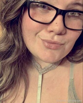 kdepew Nude Leaks Photo 17