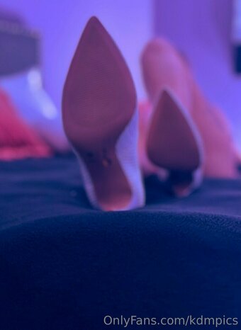 kdmpics Nude Leaks Photo 4