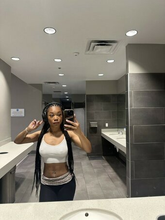 keepmefrail / dis1oc4te Nude Leaks OnlyFans Photo 1