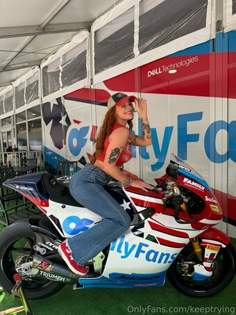 keeptrying Nude Leaks Photo 3