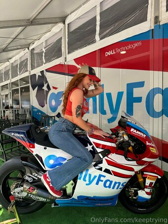 keeptrying Nude Leaks Photo 4