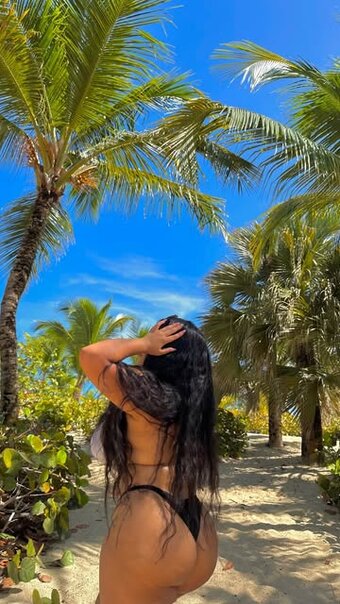 KeesGarden / Missreine / Yourfavkee Nude Leaks OnlyFans Photo 4