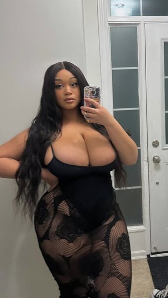 KeesGarden / Missreine / Yourfavkee Nude Leaks OnlyFans Photo 7