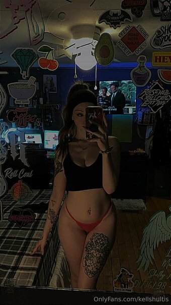 kellmariee Nude Leaks Photo 3