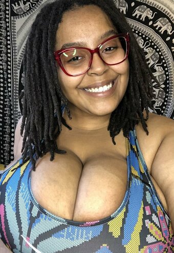 Kellymoonstone / Afr0dyte / kyelloscuro Nude Leaks OnlyFans Photo 15