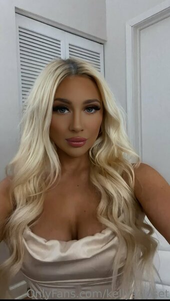 kellyscloset / kelly / kellysclosetatl Nude Leaks OnlyFans Photo 22
