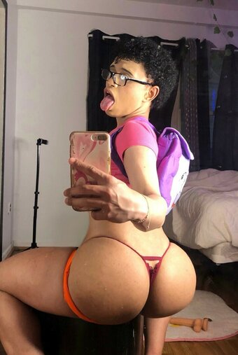 kenitique / kenitiquee Nude Leaks OnlyFans Photo 4