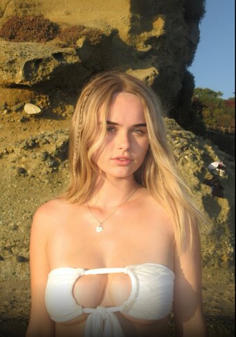 Kindabells / kiindabells Nude Leaks OnlyFans Photo 19