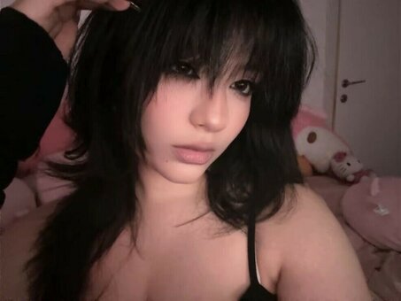 kioxmi / kiyomi / kurouxmi / xkxixm Nude Leaks OnlyFans Photo 2