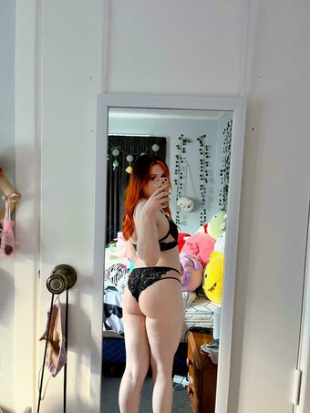 Kit-Kat / Kit_Kat97 / kit-kat-qt / kitkat Nude Leaks OnlyFans Photo 10