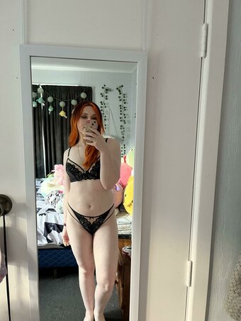 Kit-Kat / Kit_Kat97 / kit-kat-qt / kitkat Nude Leaks OnlyFans Photo 12