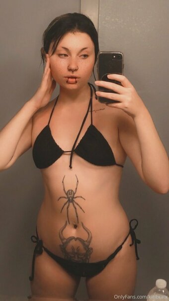 kitibratx Nude Leaks Photo 14