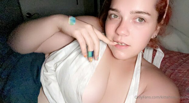 kittehsaurusrex Nude Leaks Photo 1