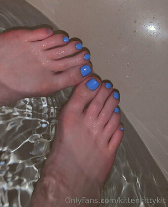 kittenkittykit / kitisstrange / kitty Nude Leaks OnlyFans Photo 18