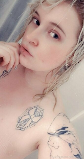 kittensteeth Nude Leaks Photo 15