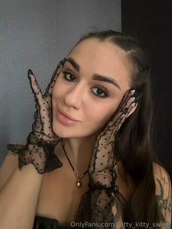 Kitty Katty / kitty.katty / kitty_katty_sweet Nude Leaks OnlyFans Photo 6