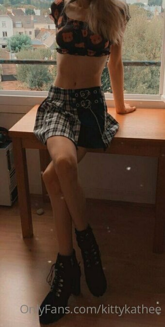 kittykathee Nude Leaks Photo 25