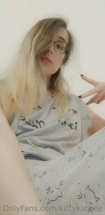 kittykathee Nude Leaks Photo 29