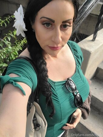 kittylee Nude Leaks Photo 27