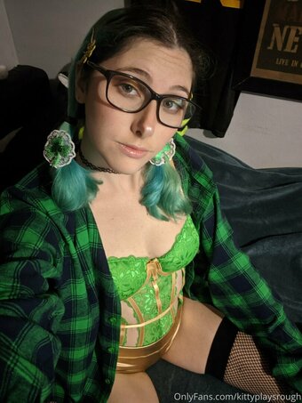 kittyplaysrough Nude Leaks Photo 7