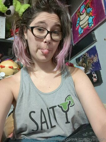 kittyplaysrough Nude Leaks Photo 15