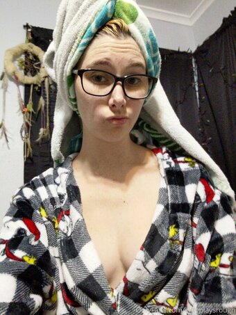 kittyplaysrough Nude Leaks Photo 18