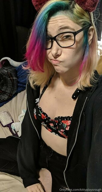 kittyplaysrough Nude Leaks Photo 21