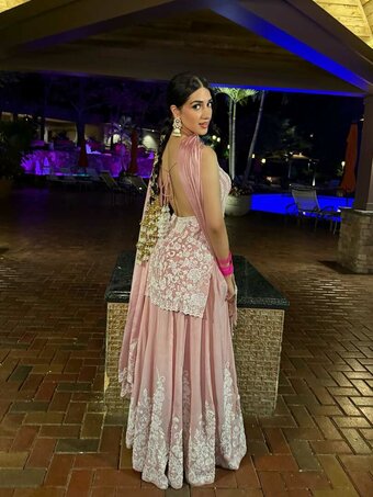 Komal Basran / komalbasrann Nude Leaks Photo 27