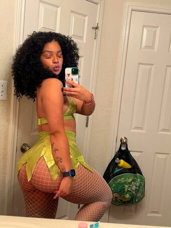 Korrects / Unikornkum / https: / korenacoleman / unikorncherries / unikorntypebeat Nude Leaks OnlyFans Photo 11