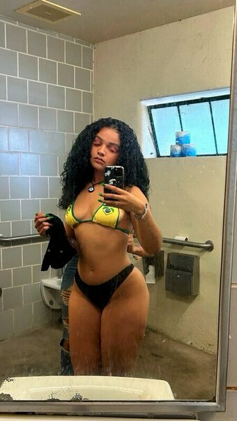 Korrects / Unikornkum / https: / korenacoleman / unikorncherries / unikorntypebeat Nude Leaks OnlyFans Photo 18
