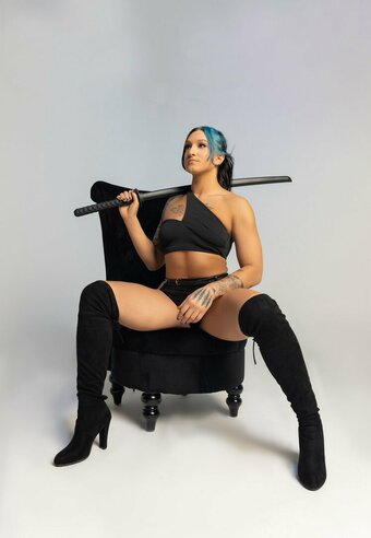 krisstatlander Nude Leaks Photo 1