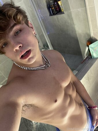 kshredz Nude Leaks Photo 4