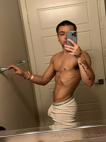 kshredz Nude Leaks Photo 19