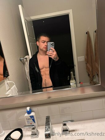 kshredz Nude Leaks Photo 21