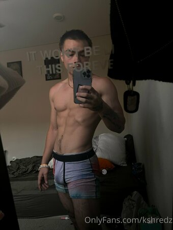 kshredz Nude Leaks Photo 22