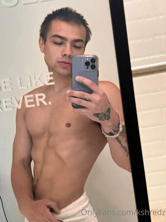 kshredz Nude Leaks Photo 25
