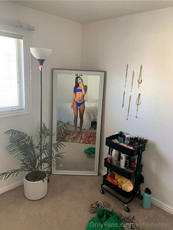 kylienelson / __kylienelson Nude Leaks Photo 3