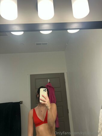 kylienelson / __kylienelson Nude Leaks Photo 9