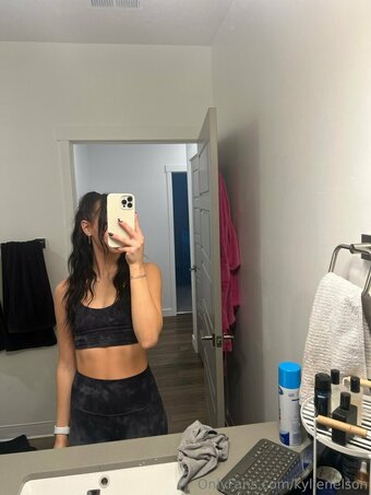 kylienelson / __kylienelson Nude Leaks Photo 12