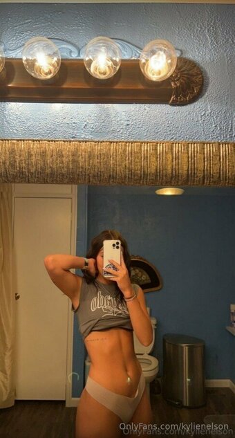 kylienelson / __kylienelson Nude Leaks Photo 24