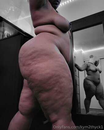kym2thyck1 Nude Leaks Photo 4