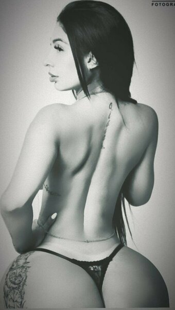 La Avispa Nude Leaks Photo 7