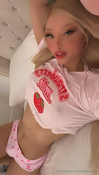 labellets Nude Leaks Photo 4