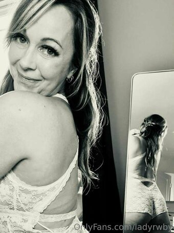 Lady Ruby / https: / ladyrwby / ladyrwbyofficial Nude Leaks OnlyFans Photo 15